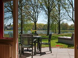 Cosy Bungalow With Microwave in the Middle of De Maasduinen
