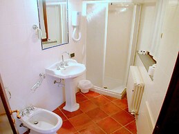 Belvilla by OYO Montecorneo Monolocale