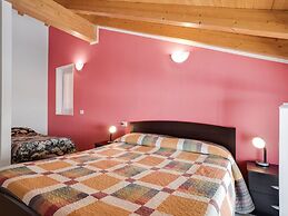 Belvilla by OYO Vercana Trilo 6 pax