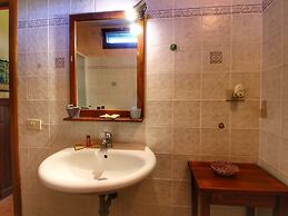 Belvilla by OYO Villa Ulivo