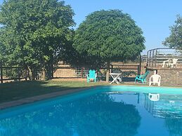 Belvilla by OYO Farmhouse With Private Pool