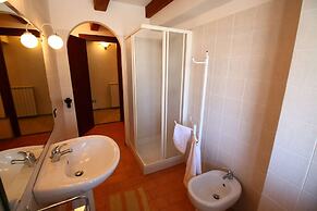 Belvilla by OYO Farmhouse With Private Pool