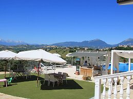 Villa with Salt Water & Heated Pool & Hot Tub near sea