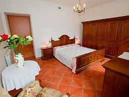 Belvilla by OYO Spacious Home With Lovely Terrace