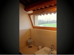 Homely Farmhouse in Pagnano Italy near Forest