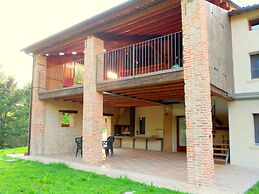 Homely Farmhouse in Pagnano Italy near Forest