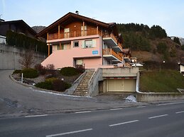 Modern Appartement in Cavalese