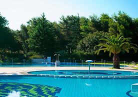 Belvilla by OYO Baia Domizia Villaggio Camping C4