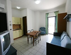 Cozy Apartment with Balcony near Puglia Beach