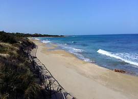Cozy Apartment with Balcony near Puglia Beach