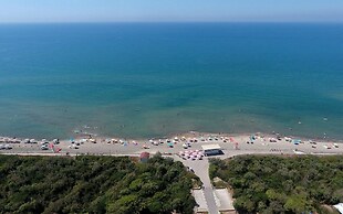 Belvilla by OYO Baia Domizia Villaggio Camping I5