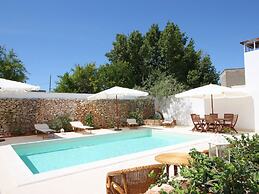 Belvilla by OYO La Corte