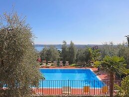 Belvilla by OYO Soiano Bilo