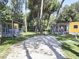 Belvilla by OYO Baia Domizia Villaggio Camping I4