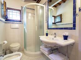 Holiday Home in Cortona With Pool