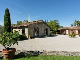 Holiday Home in Cortona With Pool