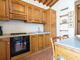 Holiday Home in Cortona With Pool