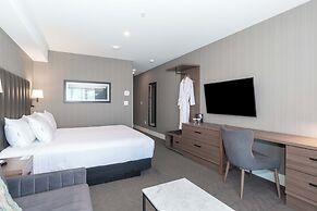 Sandman Signature Saskatoon South Hotel