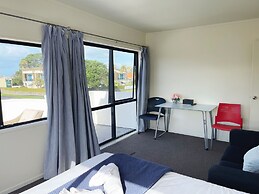 Summer Inn Motel