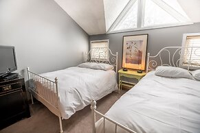 Chateau Ridge Chalets