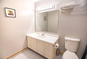 Chateau Ridge Chalets