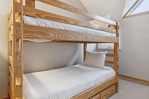 Chateau Ridge Chalets