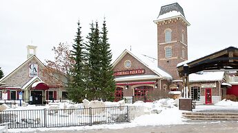 Chateau Ridge Chalets