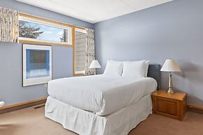 Chateau Ridge Chalets