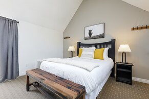 North Creek Resort Condos