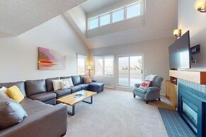 Wintergreen Condos