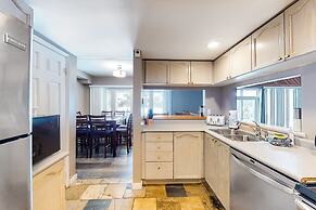 Wintergreen Condos