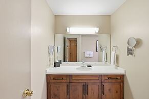 Wintergreen Condos
