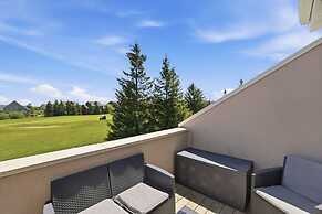 Wintergreen Condos