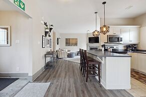 Historic Snowbridge Townhomes