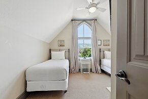 Historic Snowbridge Townhomes