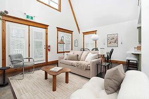 Historic Snowbridge Townhomes