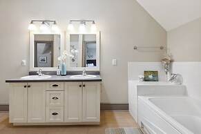 Historic Snowbridge Townhomes