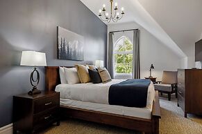 Historic Snowbridge Townhomes