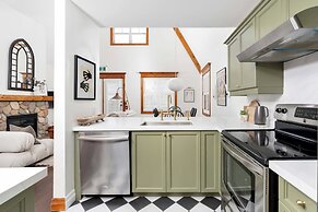 Historic Snowbridge Townhomes