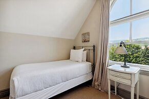 Historic Snowbridge Townhomes