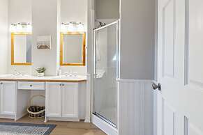 Historic Snowbridge Townhomes