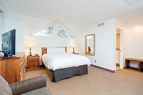 Cachet Crossing Chalets