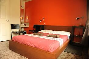 Camelot Inn at Honeyville