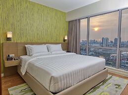 Novotel Suites Manila at Acqua