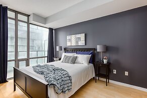 Quickstay - Luxurious 2-Bedroom Condo, Heart Of Toronto