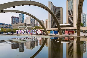 Quickstay - Luxurious 2-Bedroom Condo, Heart Of Toronto