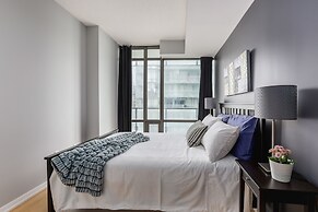 Quickstay - Luxurious 2-Bedroom Condo, Heart Of Toronto