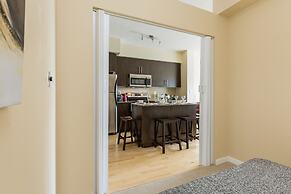 Quickstay - Executive Condo in the Heart of Downtown