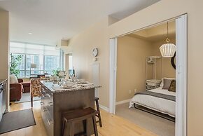 Quickstay - Executive Condo in the Heart of Downtown