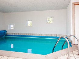 10 Person Holiday Home in Blavand